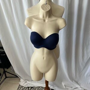 ⸻
Victoria’s Secret Strapless Bra – Navy Blue – 36DD